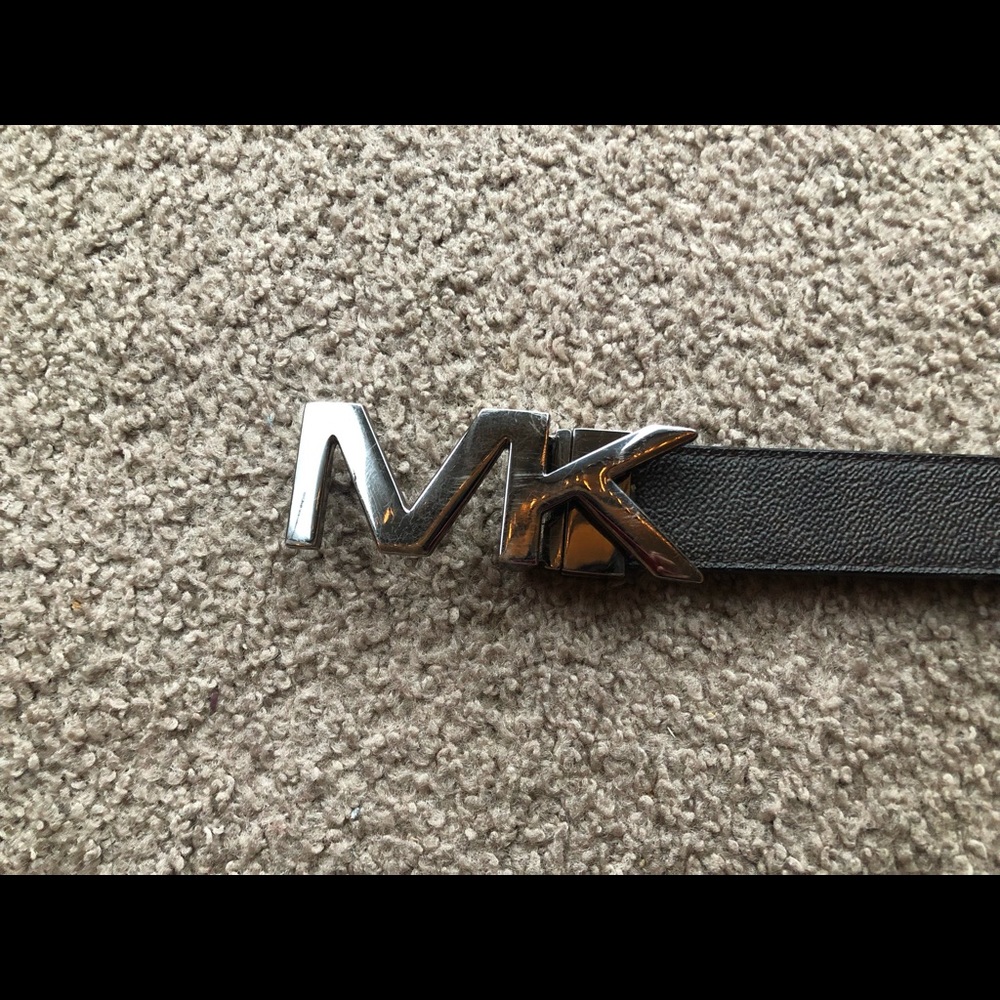 Mens Michael Kors Logo Belt. Size 29
